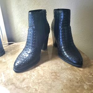 Black Ankle Boots 7 1/2
